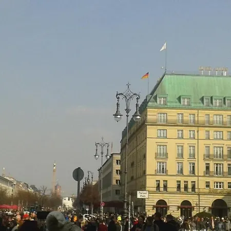 Berlin - Flughafen Mit Kueche *