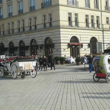 Berlin - Flughafen Mit Kueche Schönefeld
