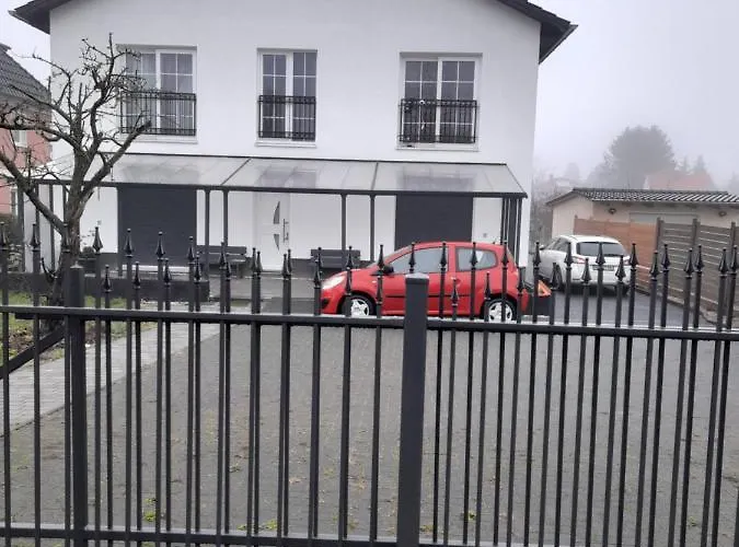 Berlin - Flughafen Mit Küche Apartamento